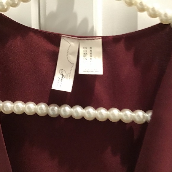 🔴WINE WRAP DRESS BY FOREVER 21 EXCLUSIVE🔴🔴 - Picture 5 of 12